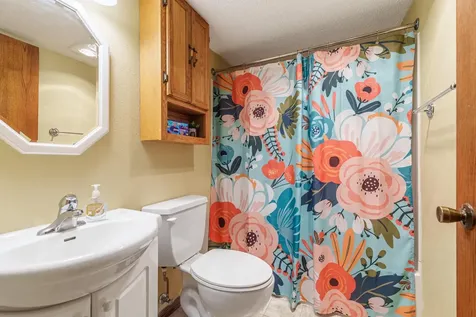 1919 27th Avenue S Fargo ND 58103