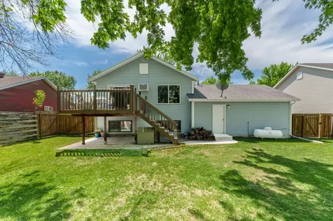 1919 27th Avenue S Fargo ND 58103