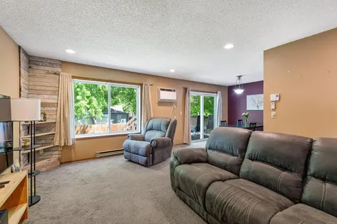 1919 27th Avenue S Fargo ND 58103