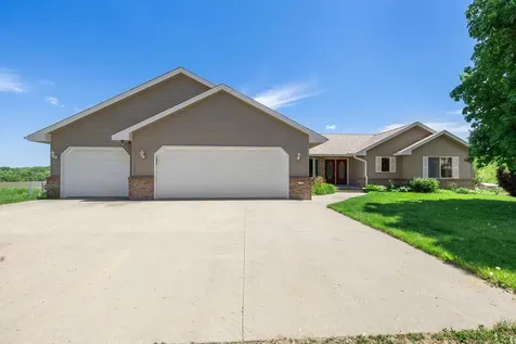 440 Kuntz Drive Independence MN 55359