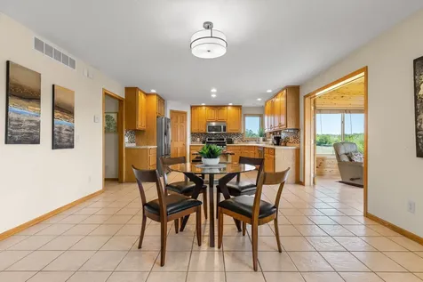 440 Kuntz Drive Independence MN 55359