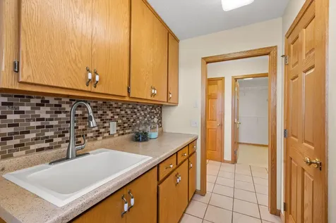 440 Kuntz Drive Independence MN 55359