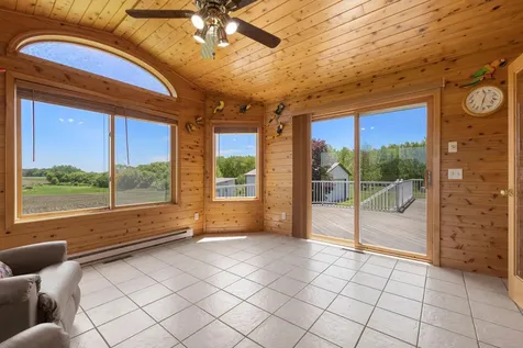 440 Kuntz Drive Independence MN 55359