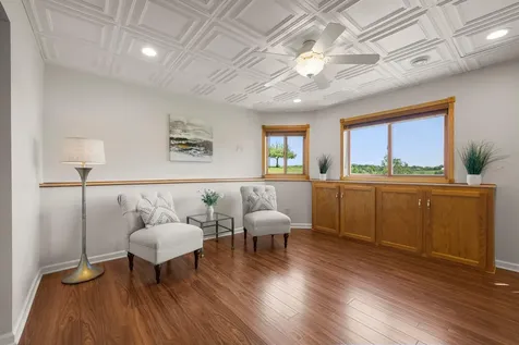 440 Kuntz Drive Independence MN 55359