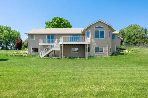 440 Kuntz Drive Independence MN 55359