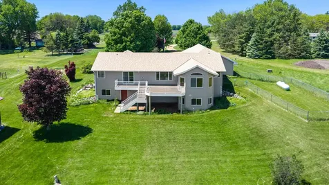 440 Kuntz Drive Independence MN 55359
