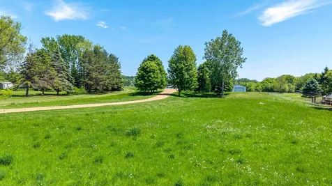 440 Kuntz Drive Independence MN 55359