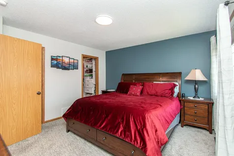6182 35th Street S Fargo ND 58104