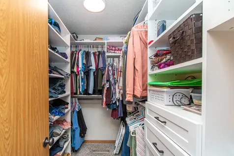 6182 35th Street S Fargo ND 58104