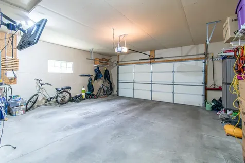 6182 35th Street S Fargo ND 58104