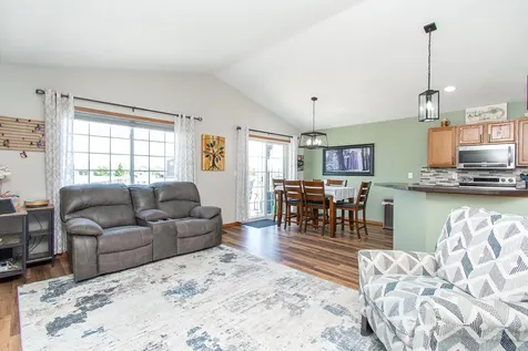 6182 35th Street S Fargo ND 58104