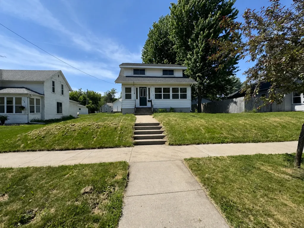 1412 S Park Street Red Wing MN 55066