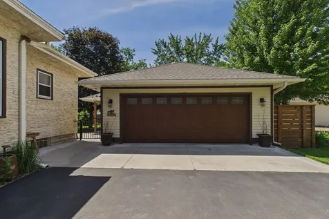 544 Harrison Street Anoka MN 55303