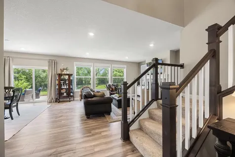 7228 Auburn Lane Inver Grove Heights MN 55077