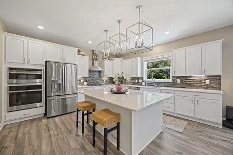 7228 Auburn Lane Inver Grove Heights MN 55077