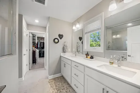 7228 Auburn Lane Inver Grove Heights MN 55077