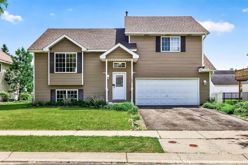 1104 Spruce Street Farmington MN 55024
