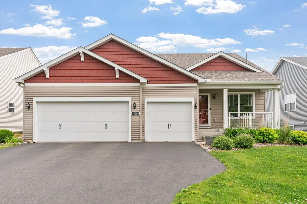 14004 Adrian Court Rosemount MN 55068