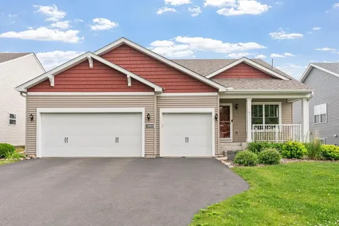14004 Adrian Court Rosemount MN 55068