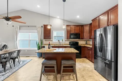 14004 Adrian Court Rosemount MN 55068