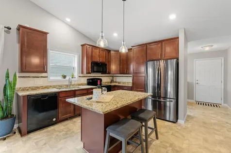 14004 Adrian Court Rosemount MN 55068