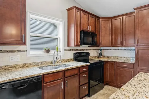 14004 Adrian Court Rosemount MN 55068
