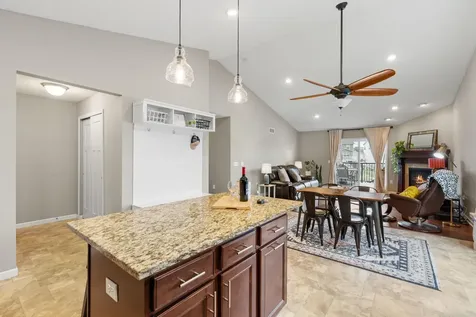14004 Adrian Court Rosemount MN 55068
