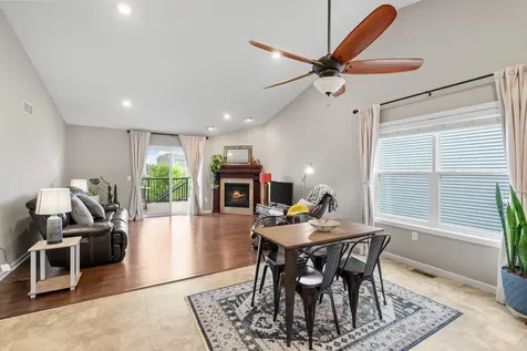 14004 Adrian Court Rosemount MN 55068