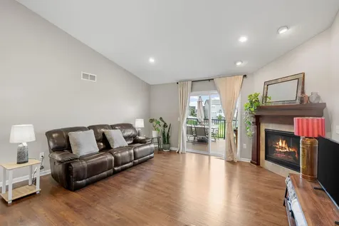 14004 Adrian Court Rosemount MN 55068