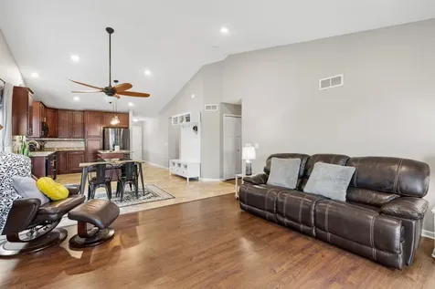 14004 Adrian Court Rosemount MN 55068