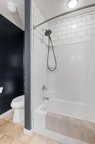 14004 Adrian Court Rosemount MN 55068