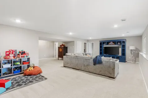 14004 Adrian Court Rosemount MN 55068