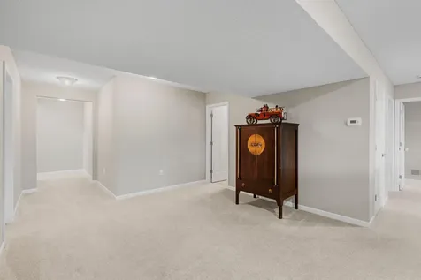 14004 Adrian Court Rosemount MN 55068