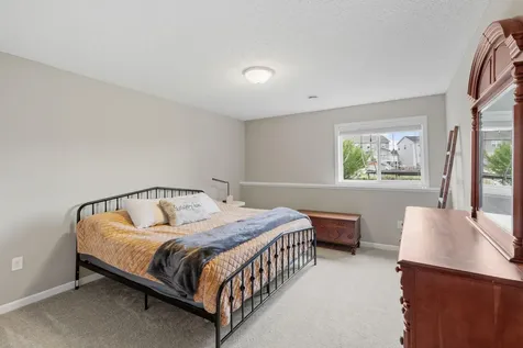14004 Adrian Court Rosemount MN 55068