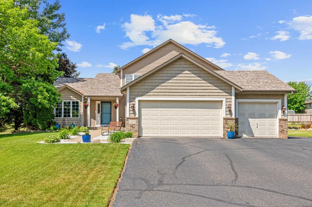 213 3rd Street NW Saint Michael MN 55376
