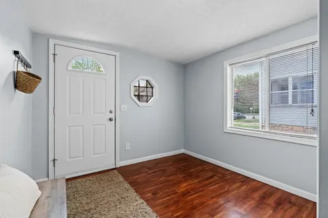 385 - 387 Stryker Avenue West Saint Paul MN 55107