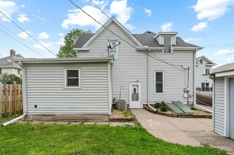 385 - 387 Stryker Avenue West Saint Paul MN 55107