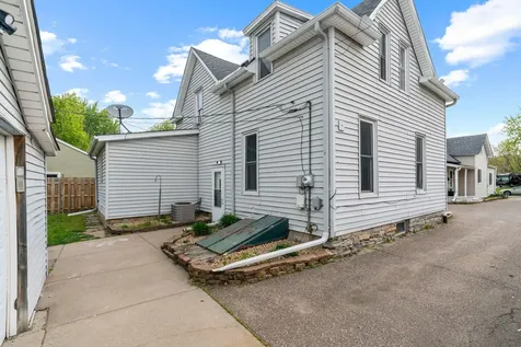 385 - 387 Stryker Avenue West Saint Paul MN 55107
