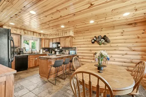 1004 6th Street NW Dodge Center MN 55927