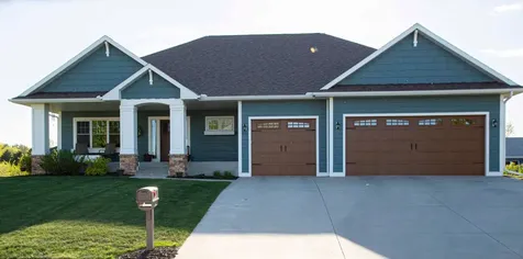 731 St James Circle Litchfield MN 55355