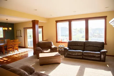 731 St James Circle Litchfield MN 55355