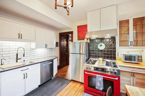 76 Prospect Boulevard Saint Paul MN 55107