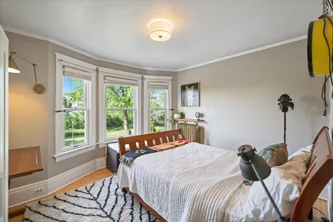 76 Prospect Boulevard Saint Paul MN 55107