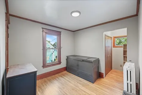 76 Prospect Boulevard Saint Paul MN 55107