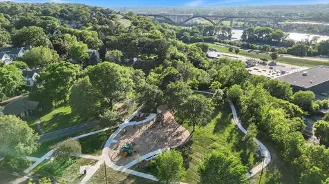 76 Prospect Boulevard Saint Paul MN 55107