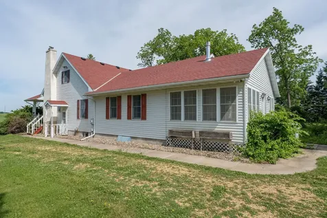 17069 Old Highway 66 Good Thunder MN 56037