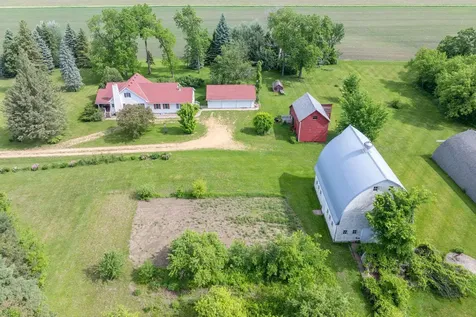 17069 Old Highway 66 Good Thunder MN 56037