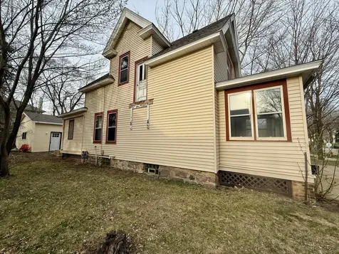 227 1st Avenue SE Glenwood MN 56334