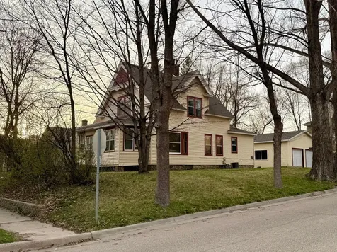 227 1st Avenue SE Glenwood MN 56334