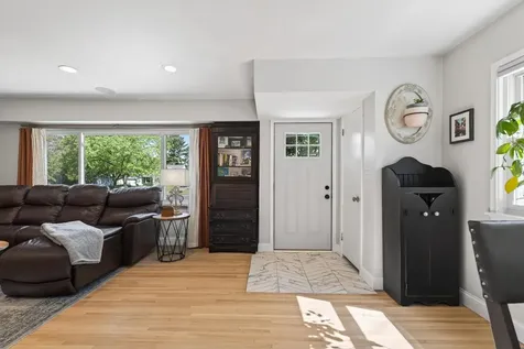 2094 Richard Avenue White Bear Lake MN 55110